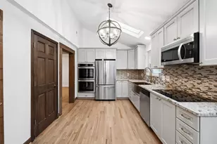10618 Riverside Dr, Powell, OH 43065 - Photo 15