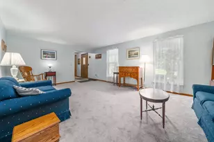 639 Link Rd, Columbus, OH 43213 - Photo 9