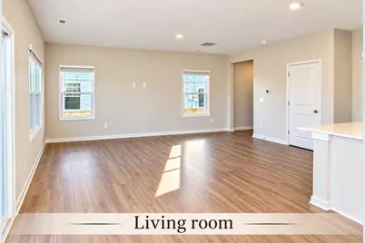 6282 Marinelli Drive N, Columbus, OH 43228 - Photo 3