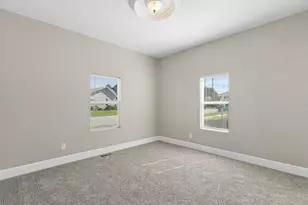 13 Maple St, Jeffersonville, OH 43128 - Photo 9
