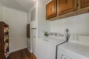 6967 Hollow Rd SW, Pataskala, OH 43062 - Photo 27