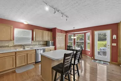 1548 Grove Hill Drive, Columbus, OH 43240 - Photo 5