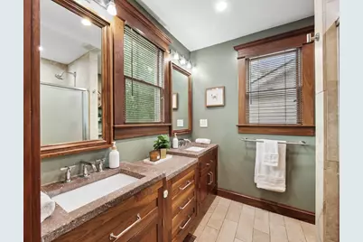 393 E Jenkins Avenue, Columbus, OH 43207 - Photo 33