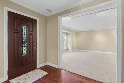125 Flores Place, Columbus, OH 43213 - Photo 5