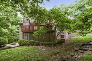 256 Pinehurst Dr, Granville, OH 43023 - Photo 1