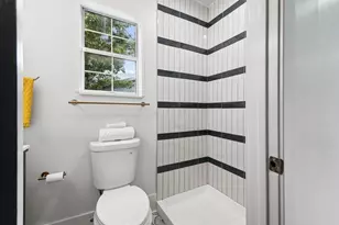 486 E Whittier St, Columbus, OH 43206 - Photo 21