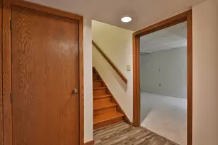 160 Glen Cir, Worthington, OH 43085 - Photo 35