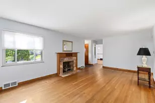 559 Enfield Rd, Columbus, OH 43209 - Photo 7