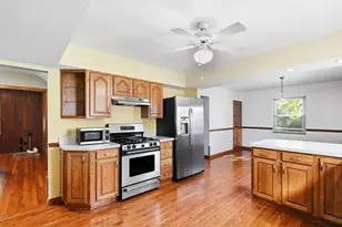 559 Enfield Rd, Columbus, OH 43209 - Photo 11