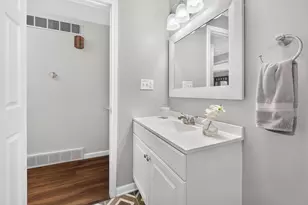 2755 Cryodon Blvd W, Columbus, OH 43232 - Photo 19