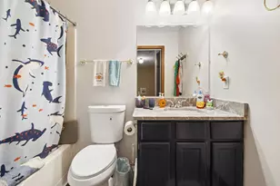 638 Executive Blvd, Delaware, OH 43015 - Photo 13