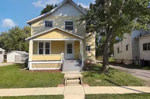 320 S High St, Marion, OH 43302 - Photo 1