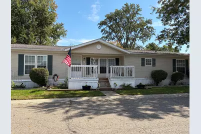 210 Cedar Street, Pataskala, OH 43062 - Photo 1