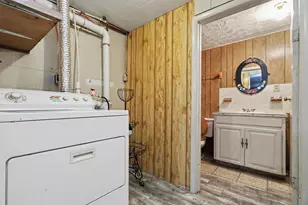 1812 Base Line Rd W, Plymouth, OH 44865 - Photo 29