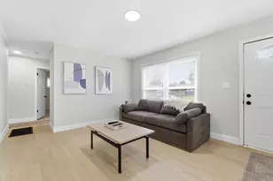 814 Josephine Ave, Columbus, OH 43204 - Photo 5