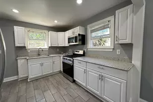 291 N Wheatland Ave, Columbus, OH 43204 - Photo 11