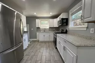 291 N Wheatland Ave, Columbus, OH 43204 - Photo 13