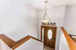 1328 Hilton Dr, Reynoldsburg, OH 43068 - Photo 13