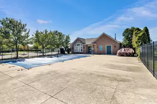 705 Hidden Springs Dr, Lewis Center, OH 43035 - Photo 55