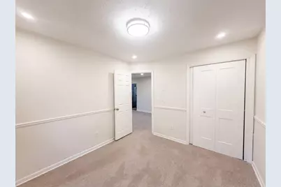 1979 E Cooke Road, Columbus, OH 43224 - Photo 11