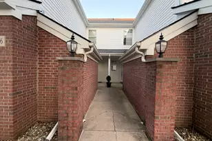 4934 Albany Meadow, Westerville, OH 43081 - Photo 5