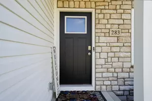 283 Sandburg Dr, Lithopolis, OH 43136 - Photo 3