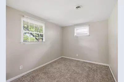 1634 Vilardo Lane, Columbus, OH 43227 - Photo 11
