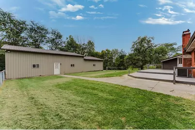 8835 Thomas Lane, West Jefferson, OH 43162 - Photo 5