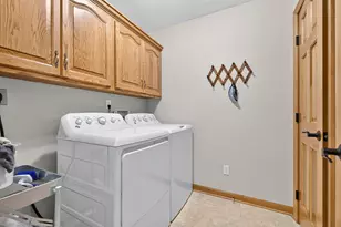 1628 Co Rd 10, Bellefontaine, OH 43311 - Photo 81