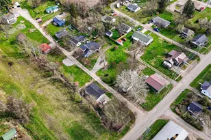 306 Outlot St, Mc Arthur, OH 45651 - Photo 5
