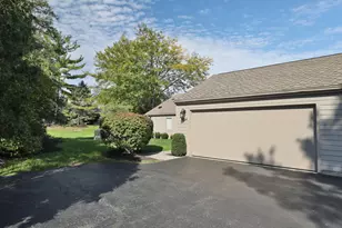 5714 Strathmore Ln, Dublin, OH 43017 - Photo 7