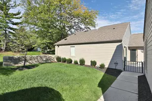 5714 Strathmore Ln, Dublin, OH 43017 - Photo 3