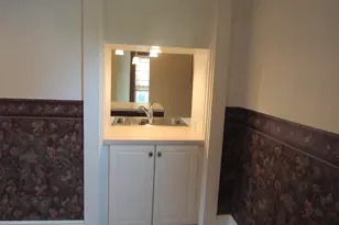 509 N Court St, Circleville, OH 43113 - Photo 11
