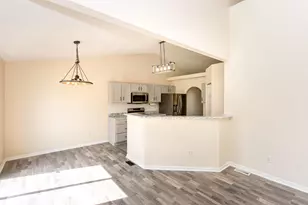 5175 Sand Ct, Groveport, OH 43125 - Photo 9