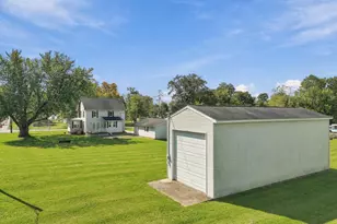 11528 Main St, Stoutsville, OH 43154 - Photo 9