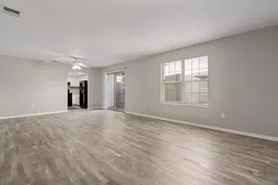 2073 Park Run Dr, Columbus, OH 43220 - Photo 9