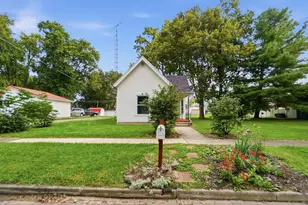 111 Maple St, Belle Center, OH 43310 - Photo 9