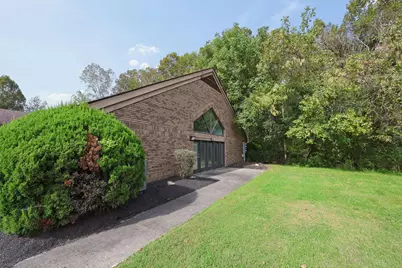 31480 Chieftain Drive, Logan, OH 43138 - Photo 5