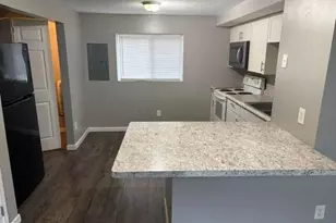299 Martha Ave, Columbus, OH 43223 - Photo 9