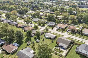 146 Brisbane Ave, Westerville, OH 43081 - Photo 29