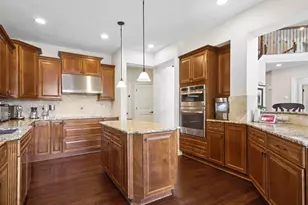 4614 Hirth Hill Rd E, Grove City, OH 43123 - Photo 7