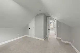 726 Reinhard Ave, Columbus, OH 43206 - Photo 25