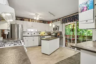 930 Ivy Dr, Zanesville, OH 43701 - Photo 17