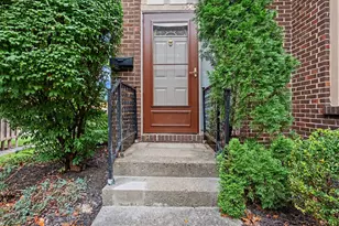 5361 Valley Ln E, Columbus, OH 43231 - Photo 3