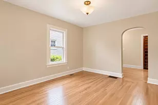 650 S Napoleon Ave, Columbus, OH 43213 - Photo 7
