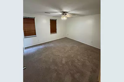 1635 McNaughten Road #B, Columbus, OH 43232 - Photo 7