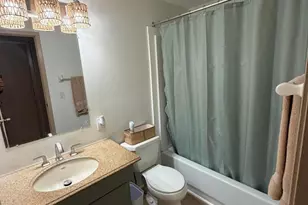 1635 McNaughten Rd, Columbus, OH 43232 - Photo 9