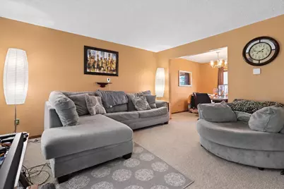 2175 Pelham Place, Obetz, OH 43207 - Photo 9