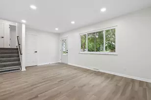 6446 Ambleside Dr, Columbus, OH 43229 - Photo 5