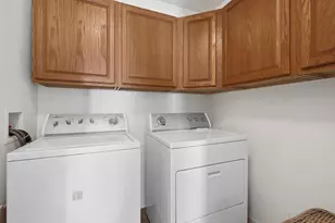 1246 Hall Ln, Gahanna, OH 43230 - Photo 25